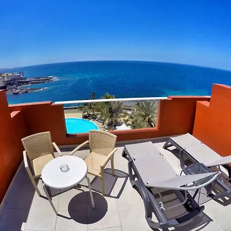 罗卡娜微瑞雅阿德里安酒店 酒店