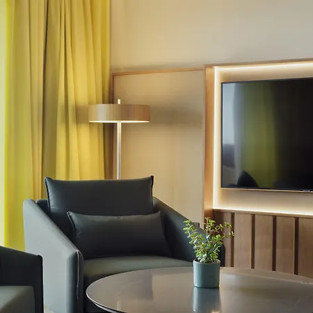 Adrian Roca Nivaria Hotel 5*