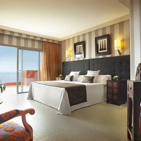 Adrián Roca Nivaria 5* Costa Adeje (Tenerife)
