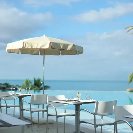 罗卡娜微瑞雅阿德里安酒店 阿德耶