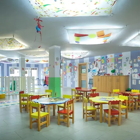 Adrian Roca Nivaria Costa Adeje